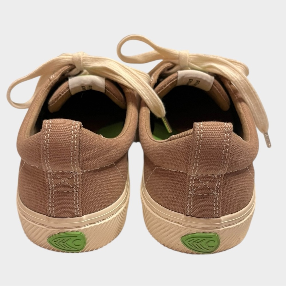 CARIUMA Taupe Canvas Sneakers Eco-Friendly Casual Lace-Up Women 9.5 / Men 8 - Picture 5 of 10